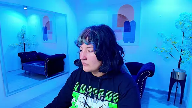 Ritsuka berry online show from April 13, 2026, 7:29 pm