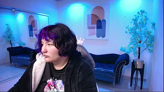 Ritsuka berry online show from December 2, 2025, 3:19 am