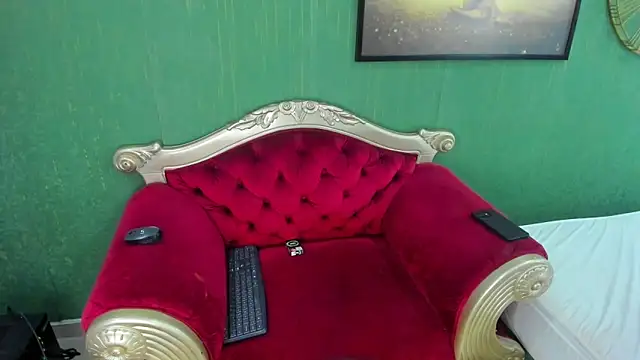 Snapshot of Sweet_Lucyy chatting on September 25, 2025, 4:51 am Sweet Lucyy online show from September 25, 2025, 4:51 am