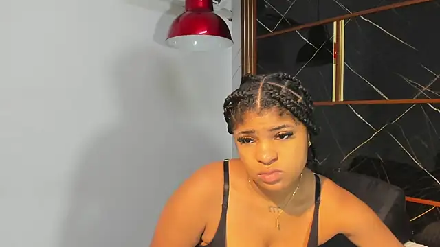 Snapshot of HannyThompson chatting on May 6, 2026, 12:53 pm HannyThompson online show from May 6, 2026, 12:53 pm