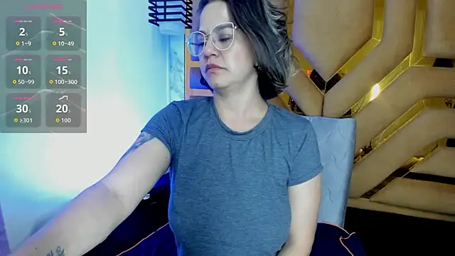 Luciifeer  online show from December 21, 2025, 4:25 am