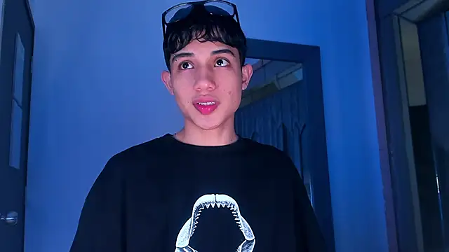 Sebax Young online show from February 17, 2026, 8:06 pm