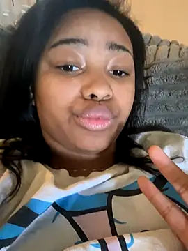 Snapshot of nuttybutter999999 chatting on October 21, 2025, 4:06 pm nuttybutter999999 online show from October 21, 2025, 4:06 pm