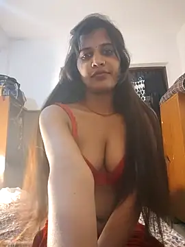Snapshot of cute_radhikaa chatting on October 21, 2025, 12:00 am cute radhikaa online show from October 21, 2025, 12:00 am