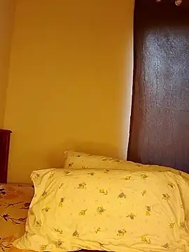 SeffieLucy online show from December 22, 2025, 8:25 am