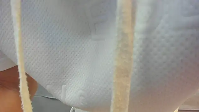 ZoeKrug online show from October 17, 2025, 11:56 am