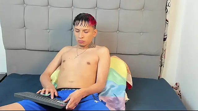 jake hott1 online show from October 16, 2025, 2:25 pm