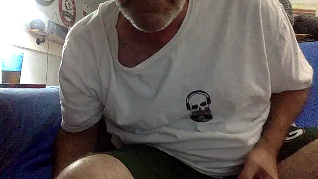 ClayShar2025 online show from June 8, 2026, 2:56 am