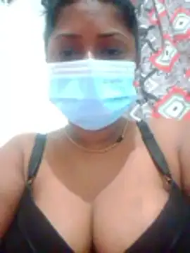 Snapshot of boosypussy chatting on May 30, 2026, 10:37 pm boosypussy online show from May 30, 2026, 10:37 pm
