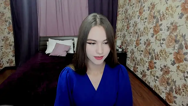 EllaCurtis online show from September 22, 2025, 5:08 pm