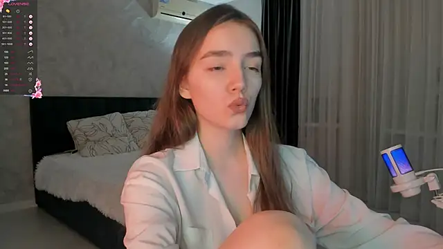 sweete chantal online show from September 12, 2025, 5:13 pm