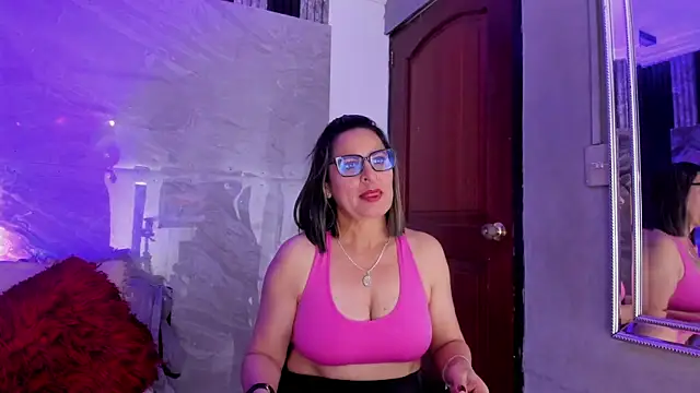 Snapshot of Agatha_Pleasure chatting on October 21, 2025, 11:53 am Agatha Pleasure online show from October 21, 2025, 11:53 am