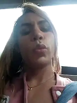 Snapshot of Daliana_Gounbolt chatting on October 3, 2025, 11:23 am Daliana Gounbolt online show from October 3, 2025, 11:23 am