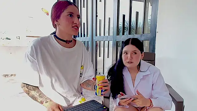 Celestee69 online show from October 4, 2025, 8:43 pm