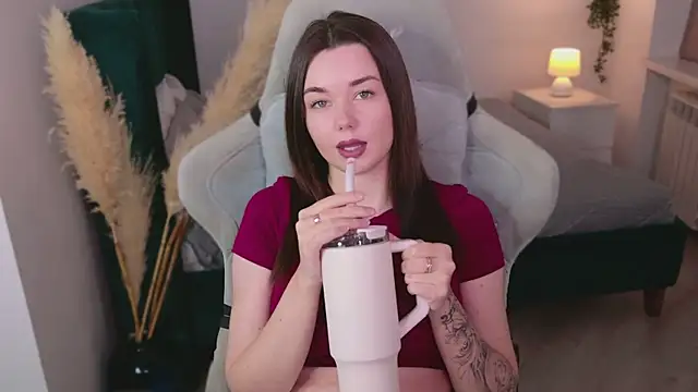 Snapshot of AvaFlower chatting on September 27, 2025, 2:34 pm AvaFlower online show from September 27, 2025, 2:34 pm