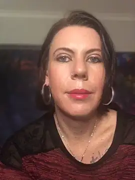 Juicy Lucy online show from July 23, 2026, 10:34 am