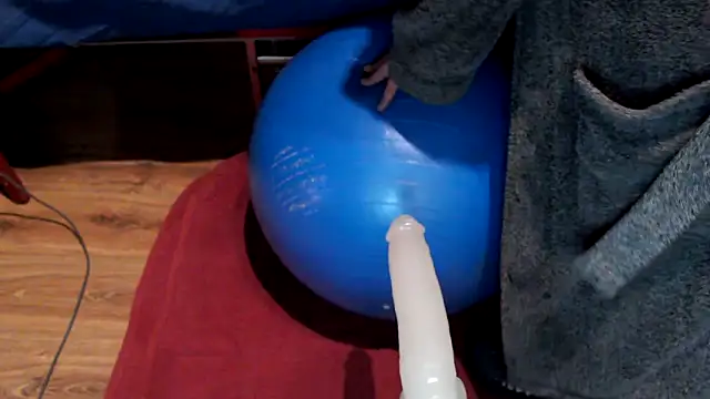 Snapshot of drieghe chatting on September 27, 2025, 1:56 am drieghe online show from September 27, 2025, 1:56 am