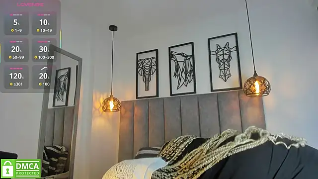 Snapshot of Gia_Scott chatting on November 23, 2025, 8:19 pm Gia Scott online show from November 23, 2025, 8:19 pm