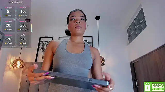 Gia Scott online show from September 24, 2025, 11:50 am