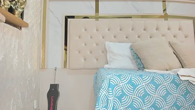 Snapshot of megan_rous_ chatting on September 19, 2025, 3:10 am megan rous  online show from September 19, 2025, 3:10 am