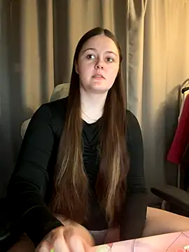 Snapshot of Cuty_Kitty chatting on September 19, 2025, 8:35 pm Cuty Kitty online show from September 19, 2025, 8:35 pm