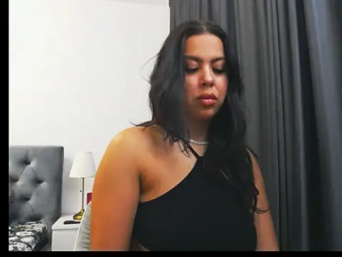 Snapshot of Casiana_ chatting on October 13, 2025, 5:47 pm Casiana online show from October 13, 2025, 5:47 pm