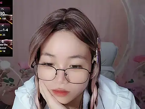 Snapshot of Lele-Baby chatting on September 15, 2025, 1:17 am Lele-Baby online show from September 15, 2025, 1:17 am