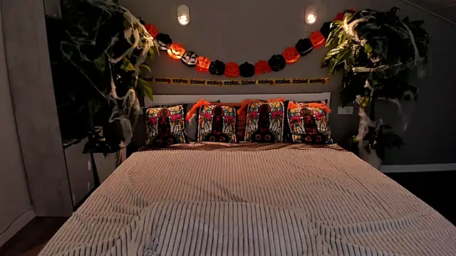 Snapshot of IvyLaurent chatting on October 25, 2025, 5:39 am IvyLaurent online show from October 25, 2025, 5:39 am