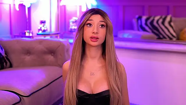 OdetteMason online show from September 23, 2025, 4:52 am