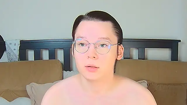 Snapshot of Derek_Carter chatting on October 13, 2025, 12:29 pm Derek Carter online show from October 13, 2025, 12:29 pm