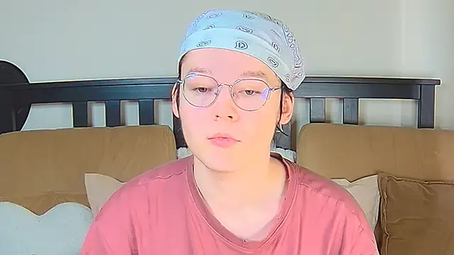 Snapshot of Derek_Carter chatting on October 18, 2025, 12:40 pm Derek Carter online show from October 18, 2025, 12:40 pm