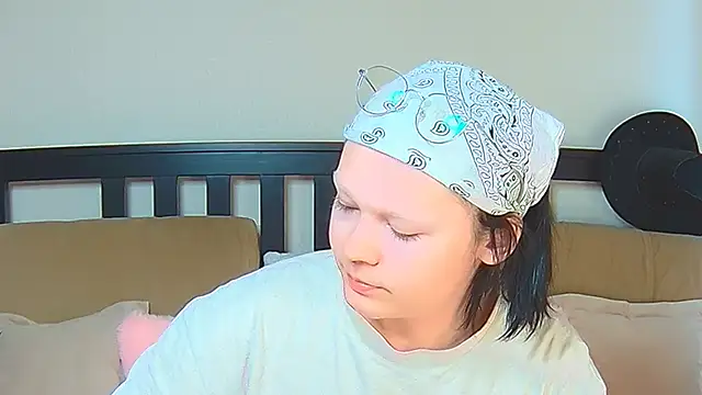 Derek Carter online show from April 23, 2026, 12:11 pm