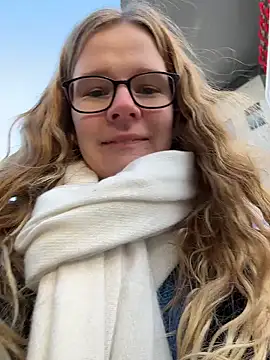 Bikergirl 97 online show from November 21, 2025, 12:48 pm