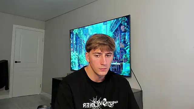 DaniHort online show from February 5, 2026, 12:45 pm