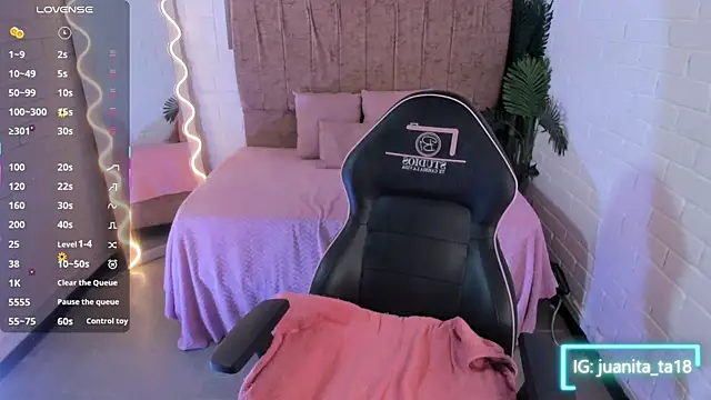 juanita tay online show from December 18, 2025, 11:47 am