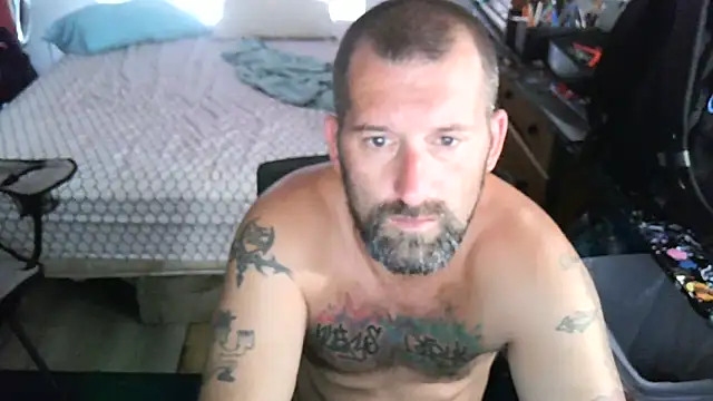 Snapshot of ladi3sfirst chatting on September 29, 2025, 4:45 pm ladi3sfirst online show from September 29, 2025, 4:45 pm