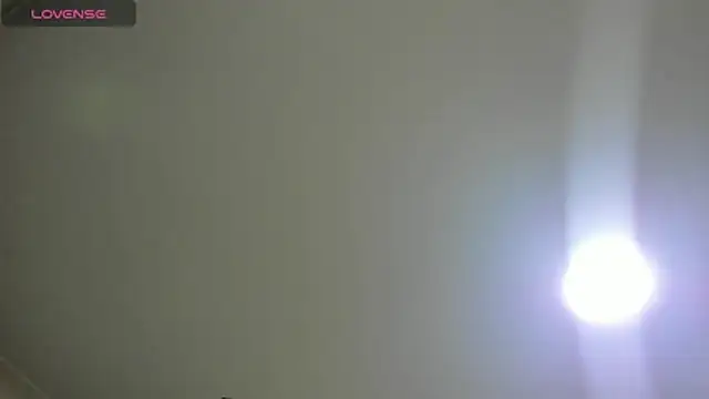 Clunita online show from May 18, 2026, 2:23 am