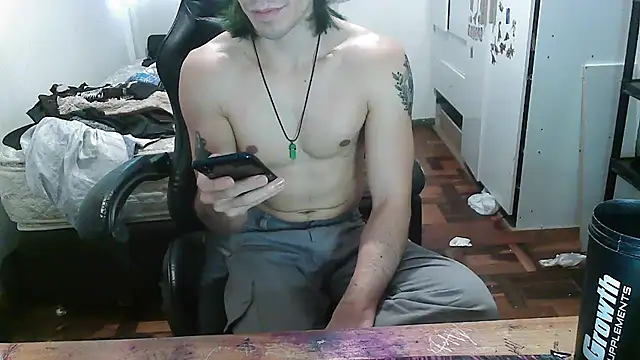 Snapshot of SHACOklown chatting on September 28, 2025, 3:30 pm SHACOklown online show from September 28, 2025, 3:30 pm