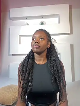 Snapshot of LucyStar3 chatting on October 17, 2025, 12:40 pm LucyStar3 online show from October 17, 2025, 12:40 pm