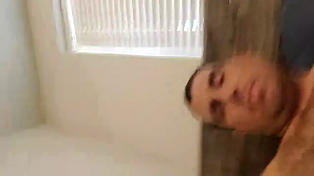 jonnyBgood2451 online show from October 22, 2025, 9:24 pm