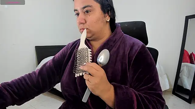 Snapshot of MariamCastiblanco chatting on February 23, 2026, 5:02 pm MariamCastiblanco online show from February 23, 2026, 5:02 pm