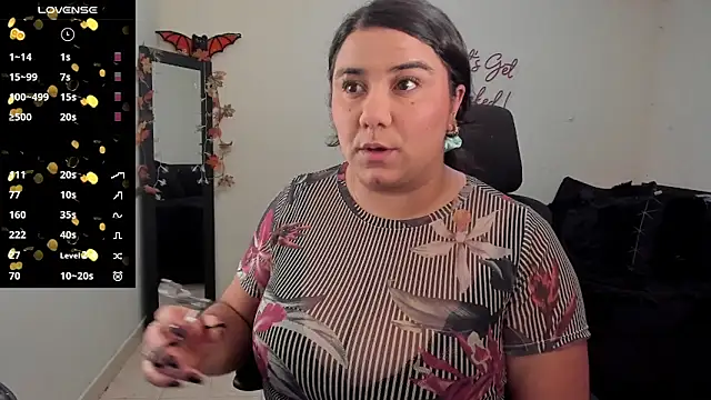 Snapshot of MariamCastiblanco chatting on October 7, 2025, 2:01 am MariamCastiblanco online show from October 7, 2025, 2:01 am