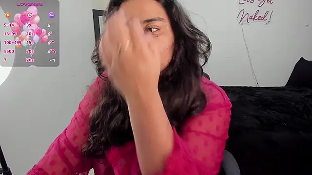 MariamCastiblanco online show from November 12, 2025, 7:29 pm