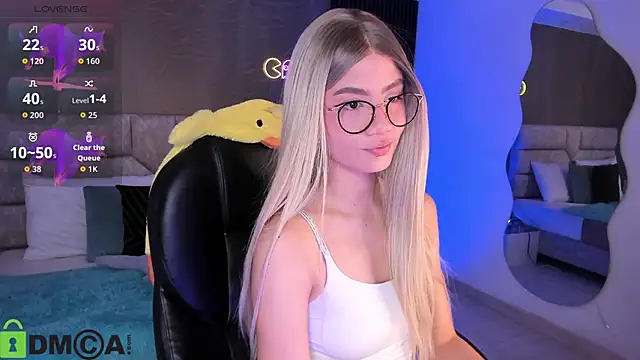 Arinextdoor online show from October 18, 2025, 12:23 am