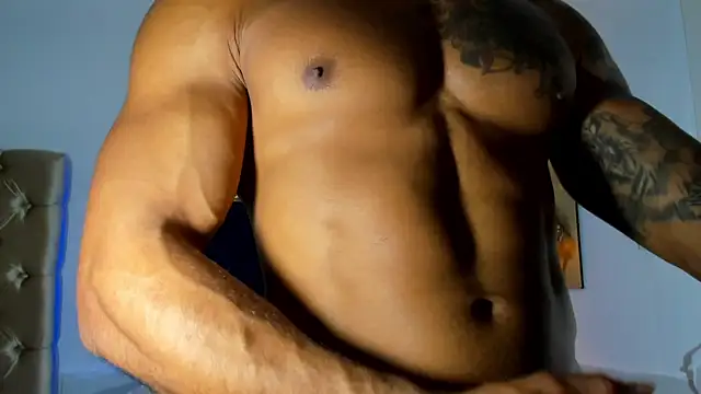 antonio  444 online show from May 15, 2026, 7:12 pm