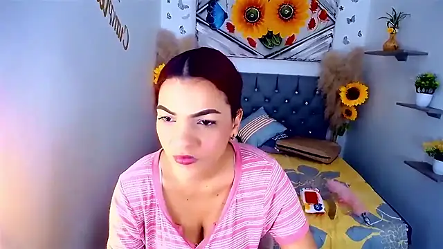 wild couple sex 69 online show from April 29, 2026, 1:37 pm