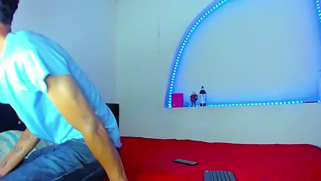 liaam mendoza online show from October 24, 2025, 7:13 pm