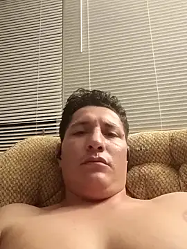 Snapshot of Zetaloco26 chatting on September 17, 2025, 5:09 am Zetaloco26 online show from September 17, 2025, 5:09 am