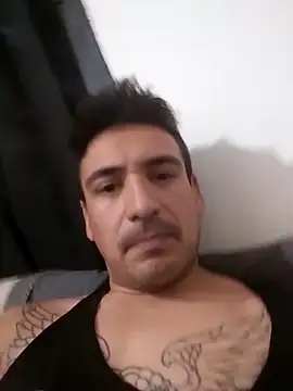 bigandstrong2217 online show from September 9, 2025, 4:11 am