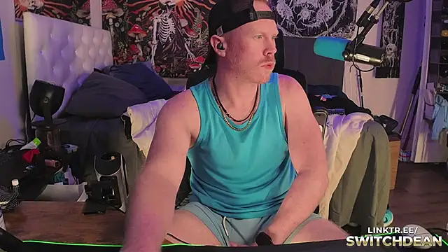 Snapshot of twunkdean chatting on October 23, 2025, 10:08 pm twunkdean online show from October 23, 2025, 10:08 pm